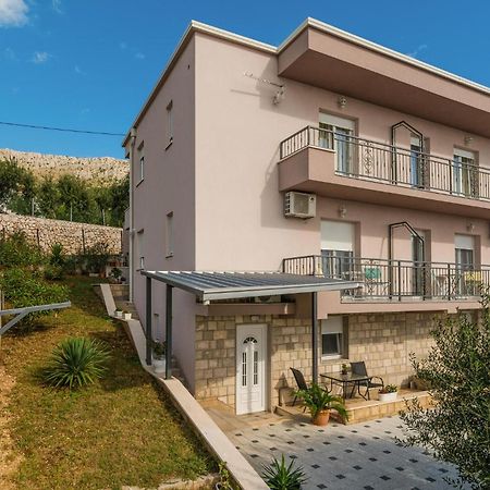 Nice Apartment In Mali Rat With Wifi Sumpetar Luaran gambar