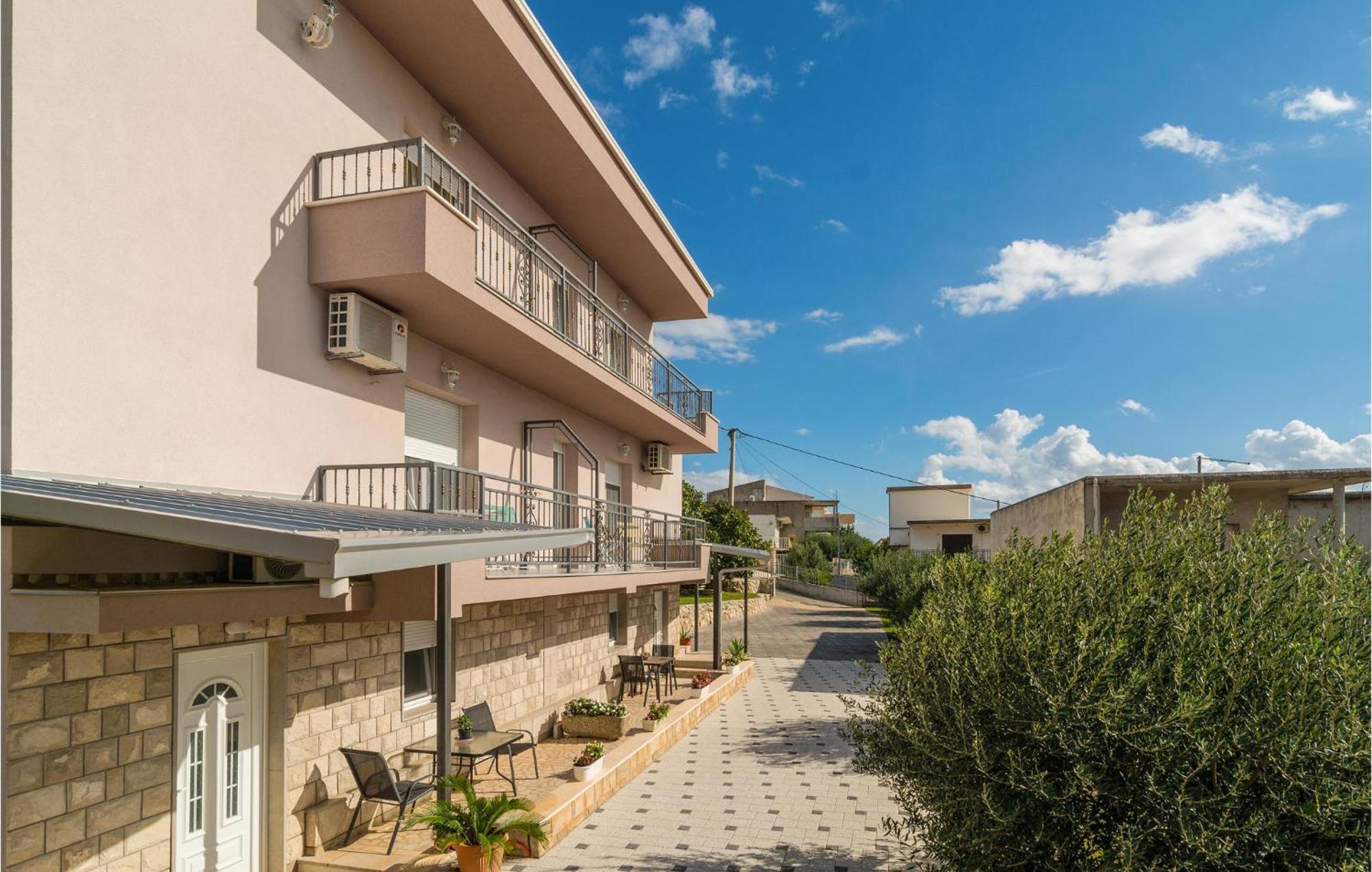 Nice Apartment In Mali Rat With Wifi Sumpetar Luaran gambar