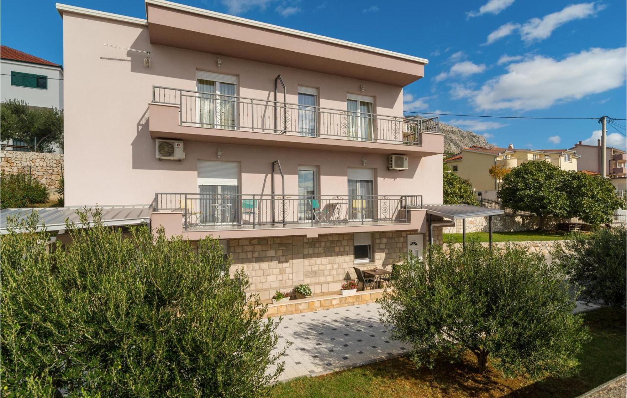 Nice Apartment In Mali Rat With Wifi Sumpetar Luaran gambar